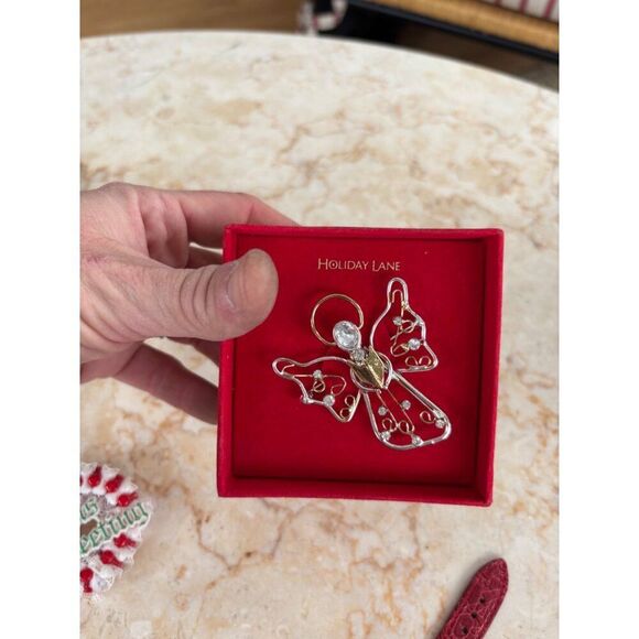 Holiday Lane Festive Jewelry & Accessories Gift Set With Watch & Jewelry lot - Picture 5 of 7